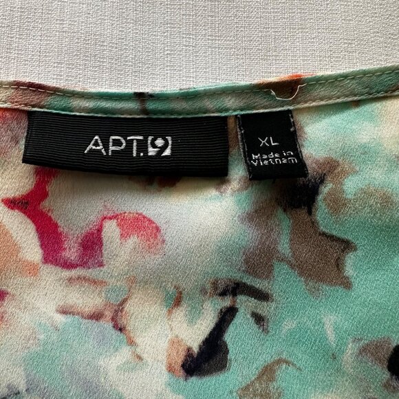 Colorful Sleeveless Blouse APT 9 Size XL Soft Fabric Watercolor Floral Pattern - Picture 7 of 7